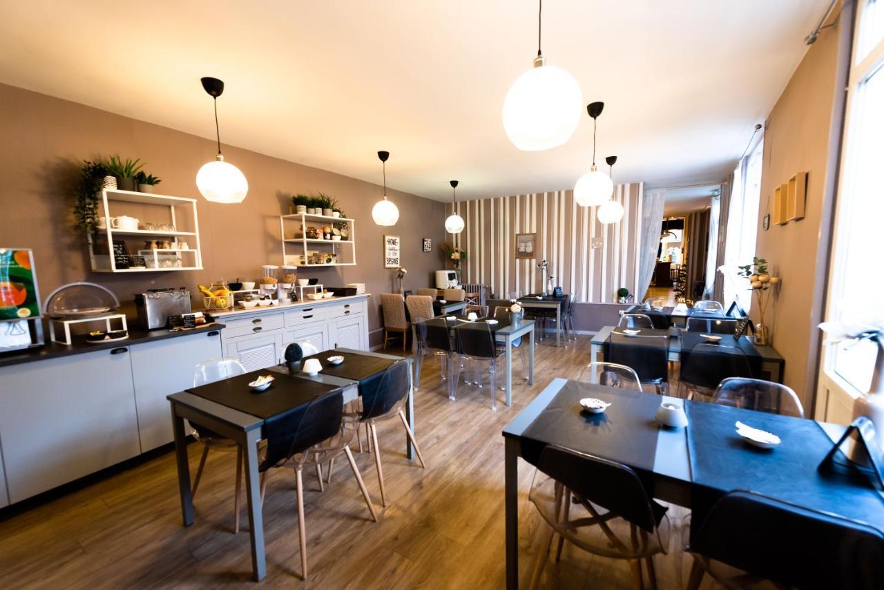 Hotel Le Lion D'Or 베르네 외부 사진