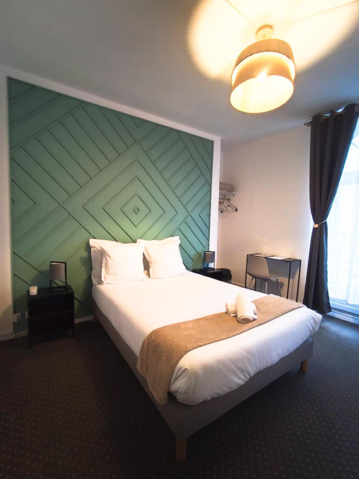 Hotel Le Lion D'Or 베르네 외부 사진