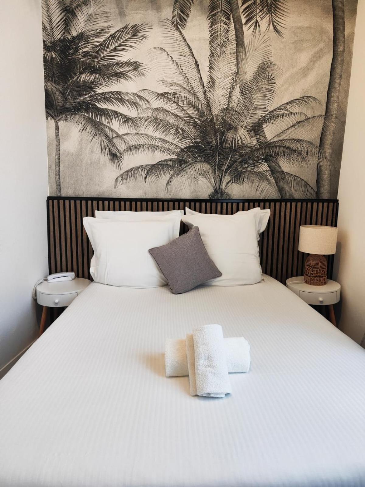 Hotel Le Lion D'Or 베르네 외부 사진