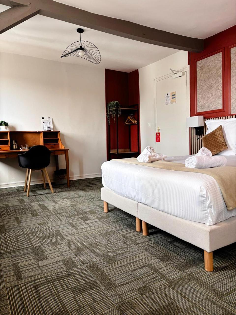Hotel Le Lion D'Or 베르네 외부 사진